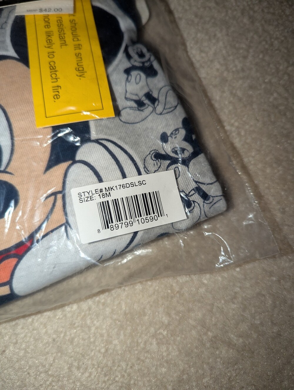 Nwt 4pc Mickey mouse Pjs - Picture 5 of 10